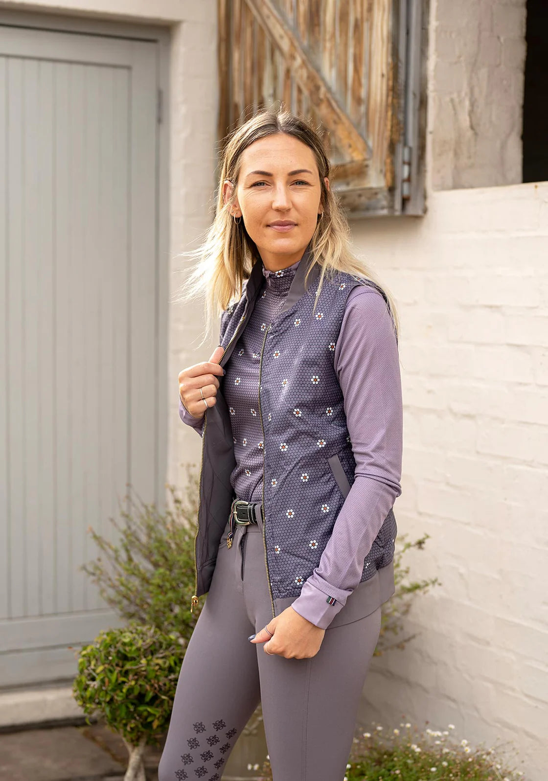 Mosaic Daisies in Lavender | Reversible Sleeveless Warmup Vest